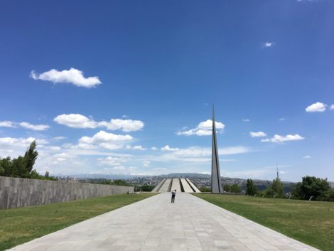 museo+genocidio+armenio+memorial visitar la capital de armenia